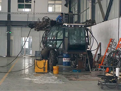 Self-propelled sprayer